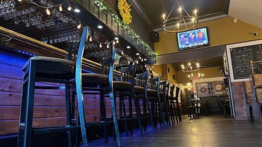 Fantastic Bar and Restaurant in Nassau County