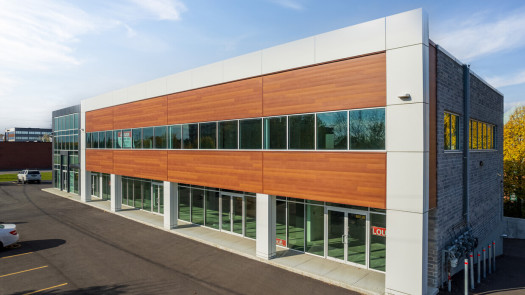 New commercial spaces and offices La Prairie