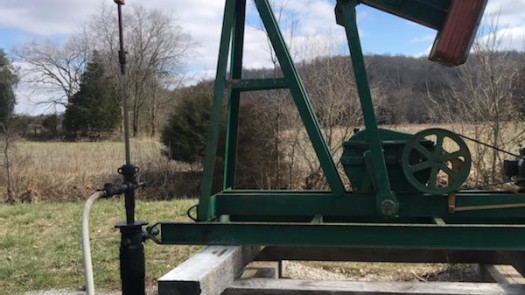 1100+ acres   with Eight Oil Wells