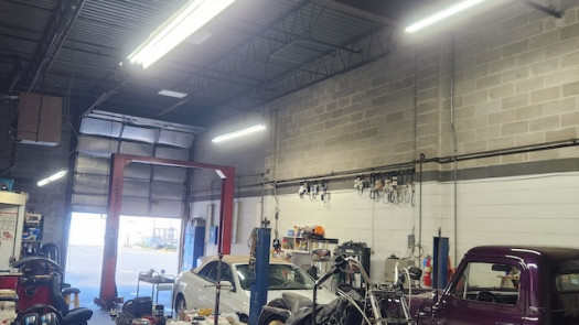 Established Auto Repair w/ Inspection Machine