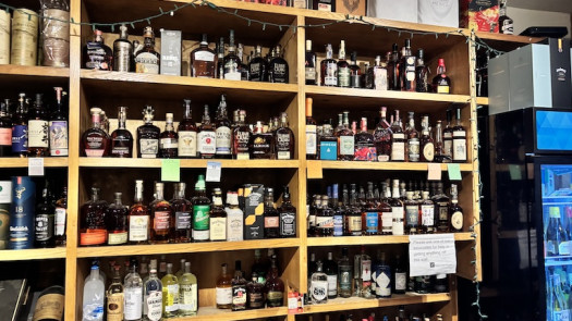 Liquor Store with 80% Online Sales