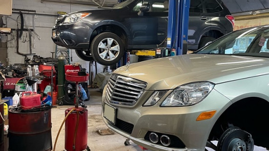 Gasoline Station with Auto Shop For Sale