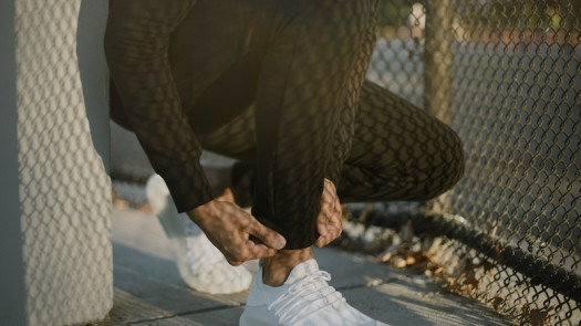 Unique Growing E-Comm Clothing Business w/ Patents