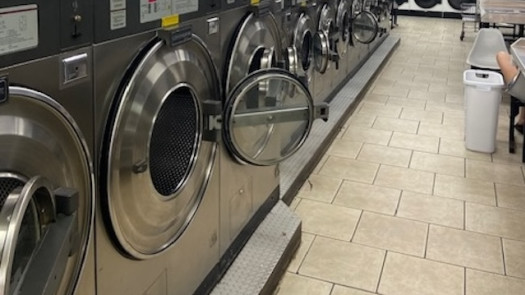 Super-Sized Laundromat for Sale in Texas