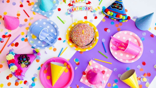 Party Goods & Supplies-Farmers Mkt Netting $131K