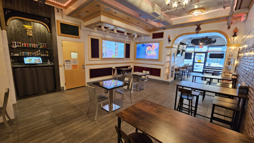 Turnkey Beautiful Restaurant In Prime Chelsea