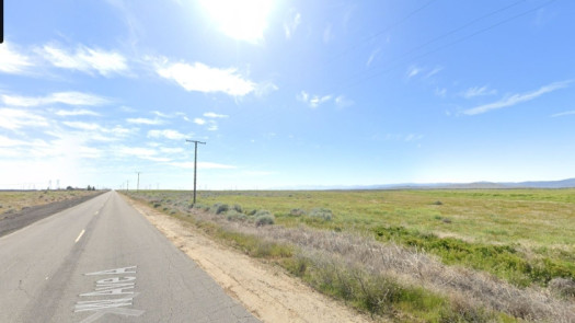 2.5 Acres Lancaster California Zoned Agriculture