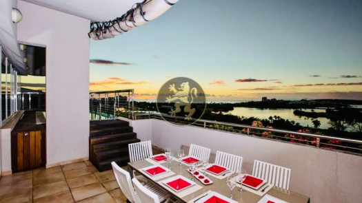 4Br Penthouse — Maho Reef — Sint Maarten