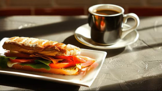 Philadelphia County Breakfast/Lunch Spot With New