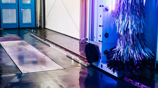 Truck Wash, Parking, Parts Store, Mechanic