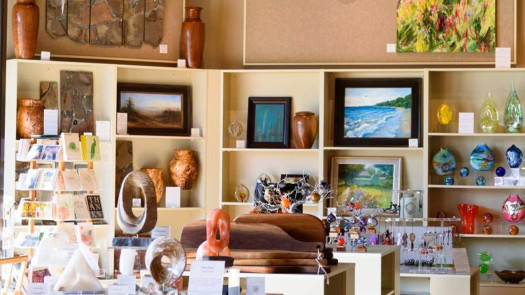 Charleston Landmark Art & Gift Gallery – Prime City Market Location