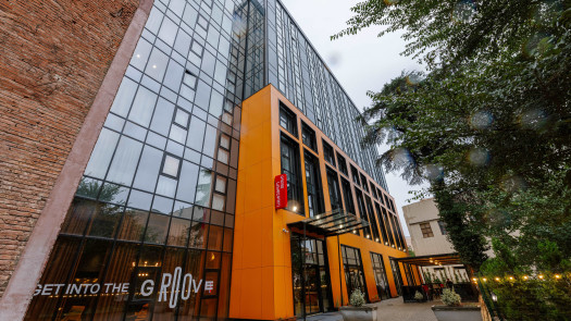 Rare Investment Opportunity: thriving Hotel in the