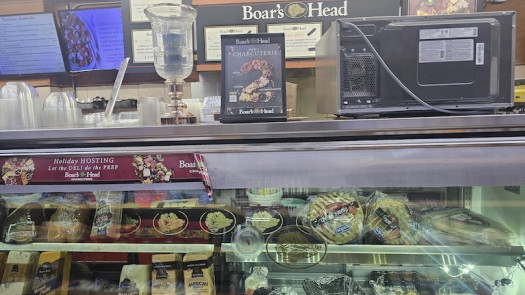 Corner Deli w/ Lotto, Beer & Growth Potential