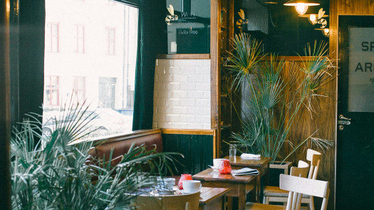 Very Popular and Well-Established Cafe