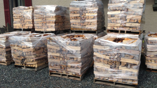 Commercial Firewood Distributor