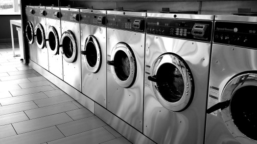 Full-Service Laundry Mat