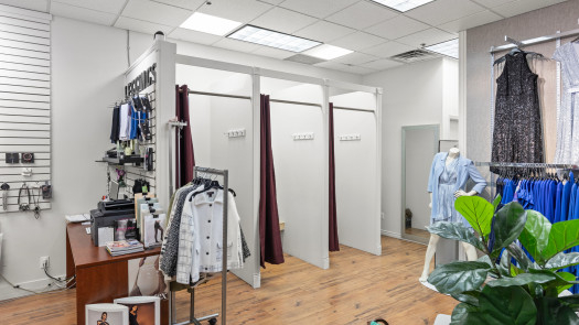 Modern Retail Unit Downtown Kelowna