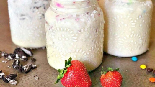 Indulgent MontCo Ice Cream Shop - Ideal for Owner