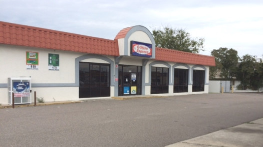 2407 Sq Ft Retail Building in Prime Location