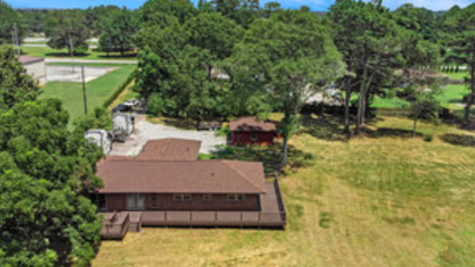 Desirable Mixed Use Industrial 8.99 Acre Lot