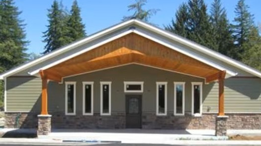 Vet Clinic Building with Long-Term Corp Tenant