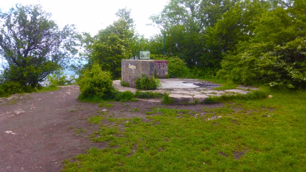 ruinele-cetatii-brasovia