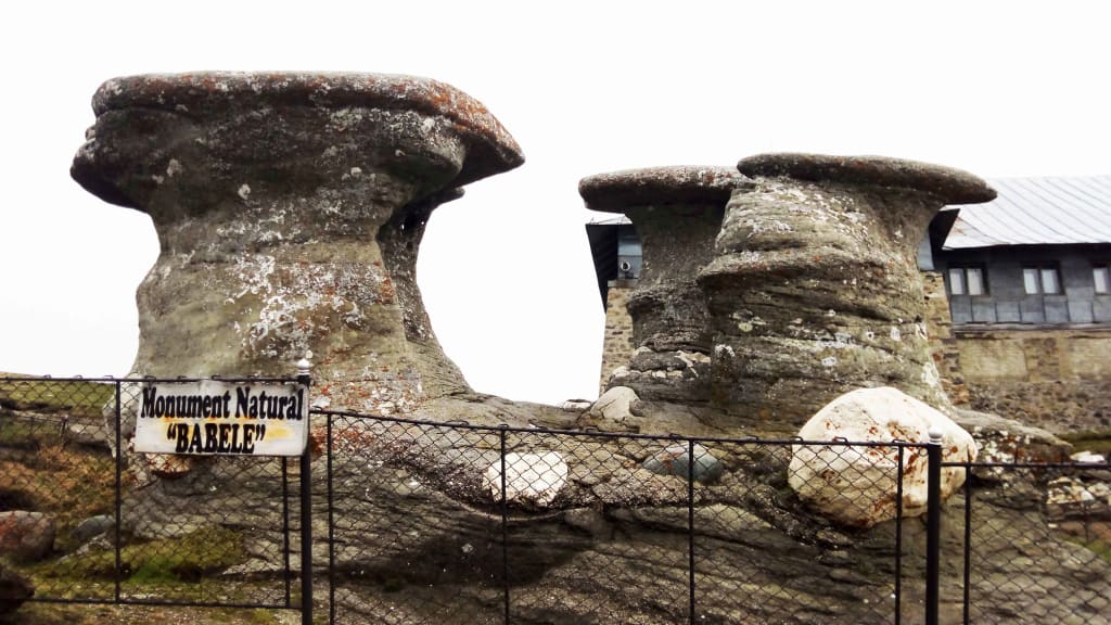 Monumentul Natural "Babele".