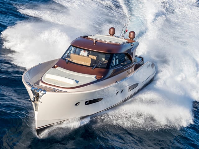 Solaris Power 57 Lobster