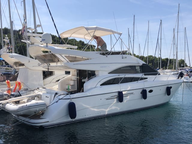 Princess 50 Fly Mia III