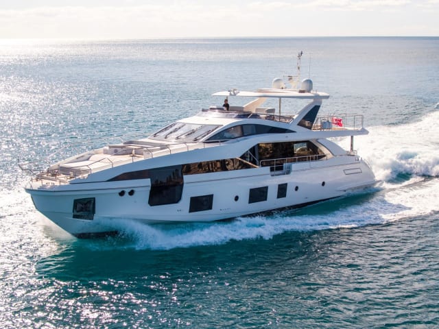 Azimut Grande 27 AKAMA