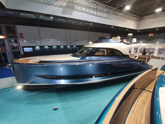 Solaris Power 48 Lobster Flybridge
