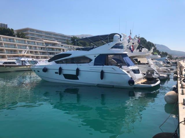 Sunseeker Manhattan 63 Summer Paradise