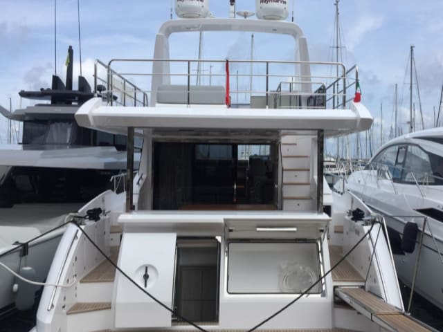 Azimut 60 FLY
