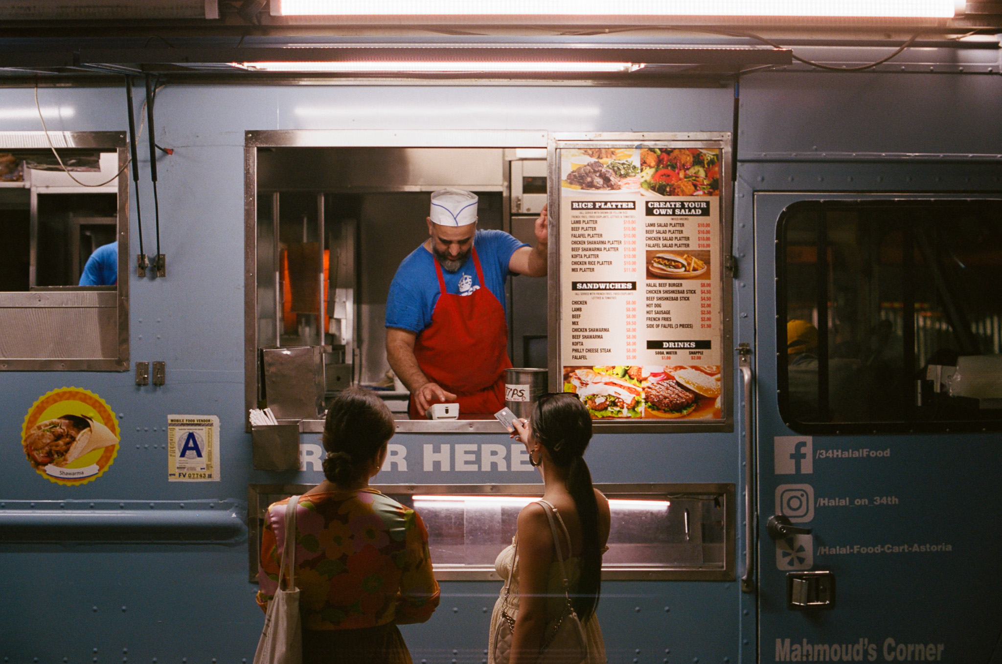 Food truck in Astoria Mahmood's on Steinway