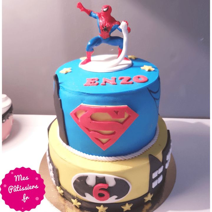 Gâteau super héros