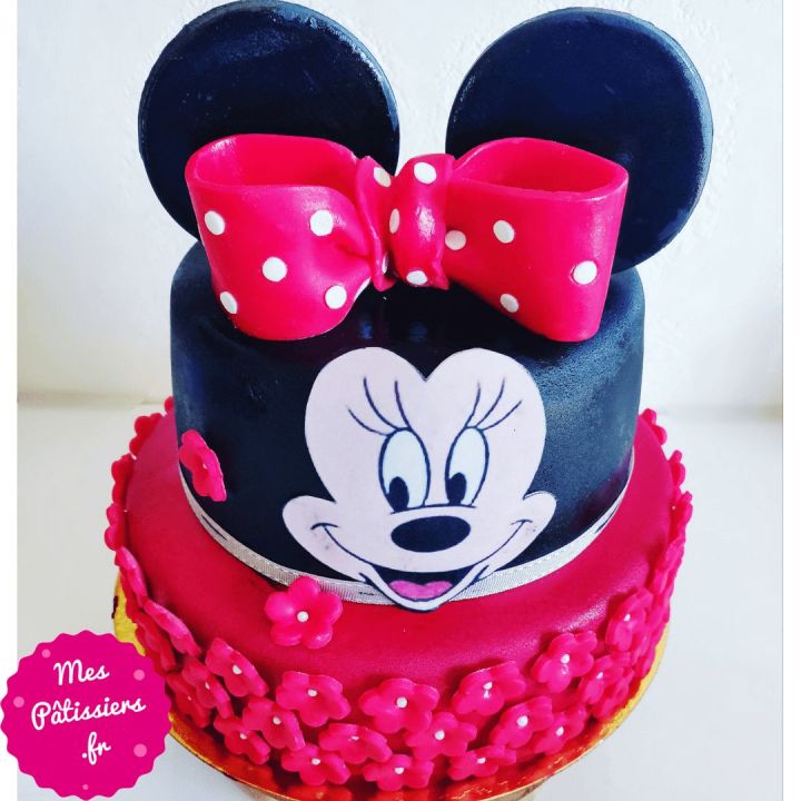 Pièce montée Minnie 30 parts