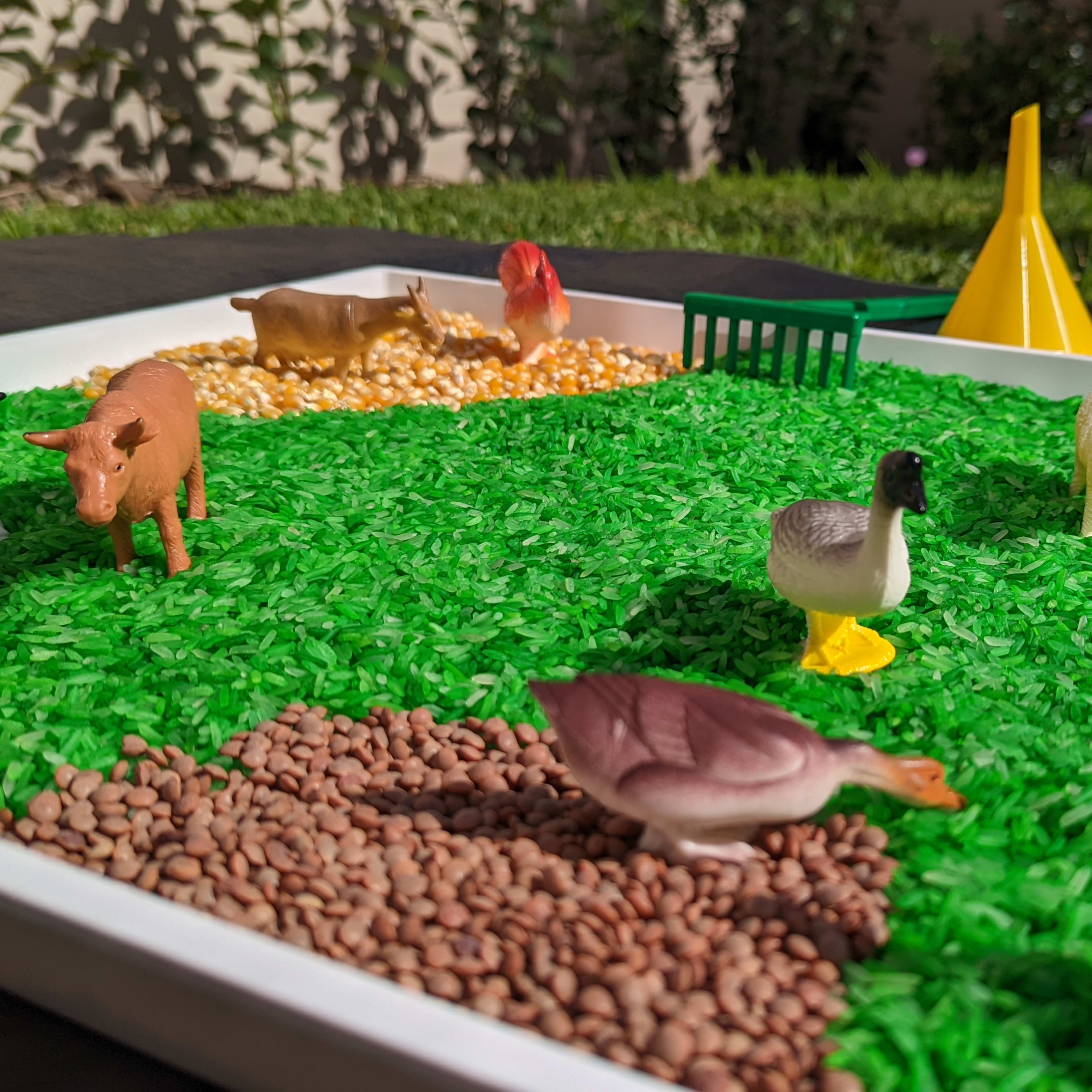 A messy play farm scene.