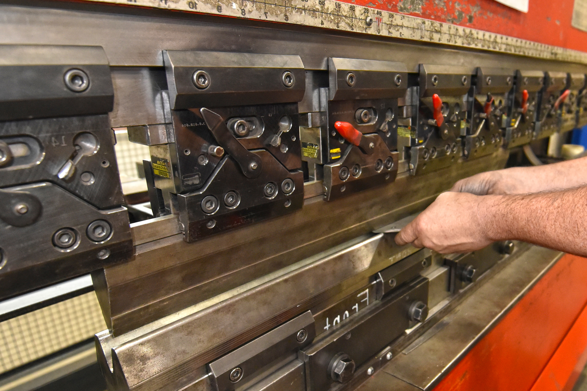 Metalstorm Cincinnati bending machinery