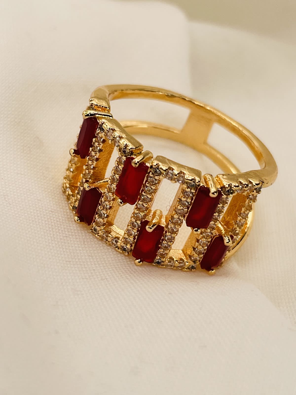 Maroon Luxe Crystal Bar Ring