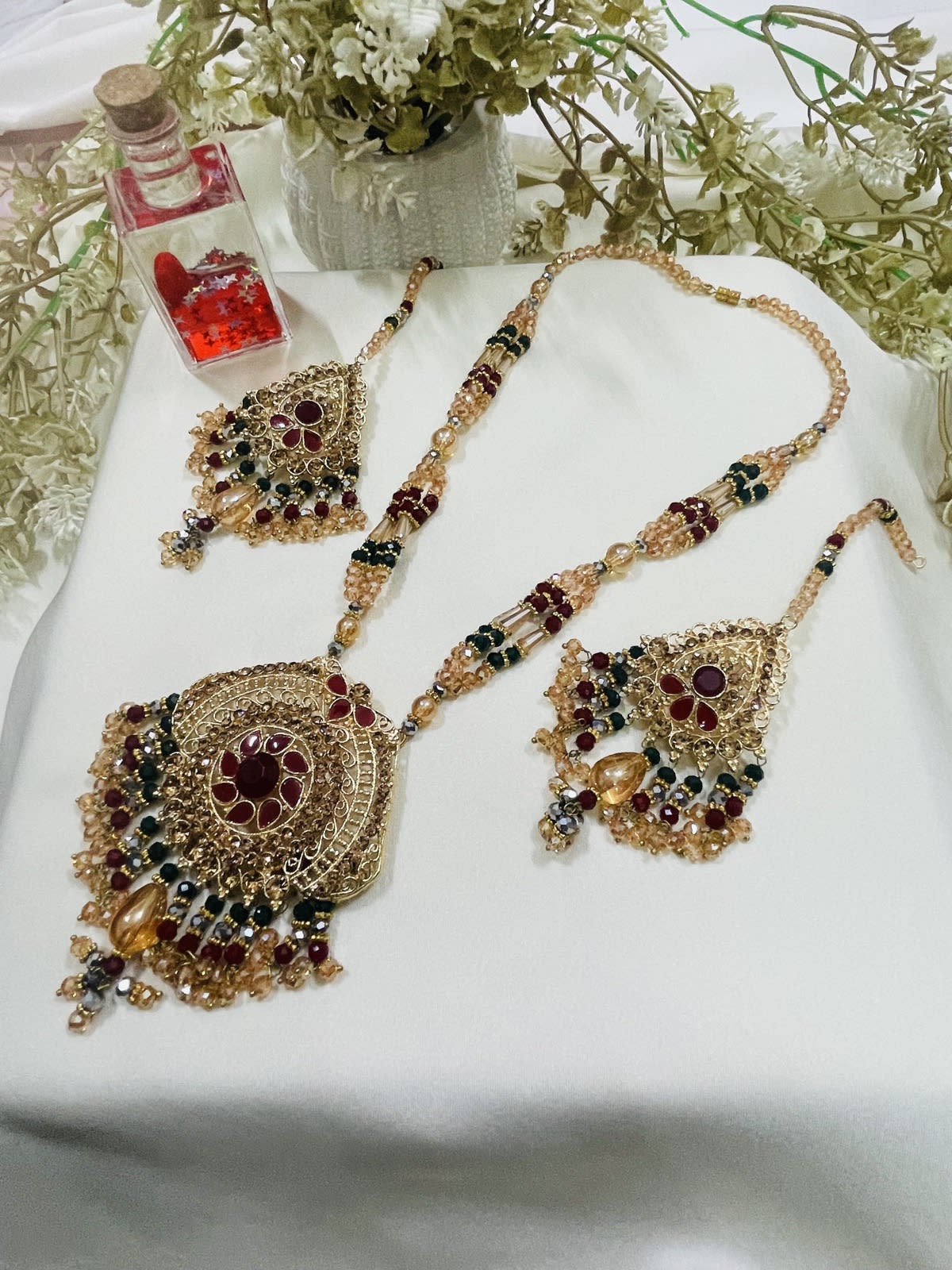 Royal Floral Beaded Necklace Set – Maroon & Black