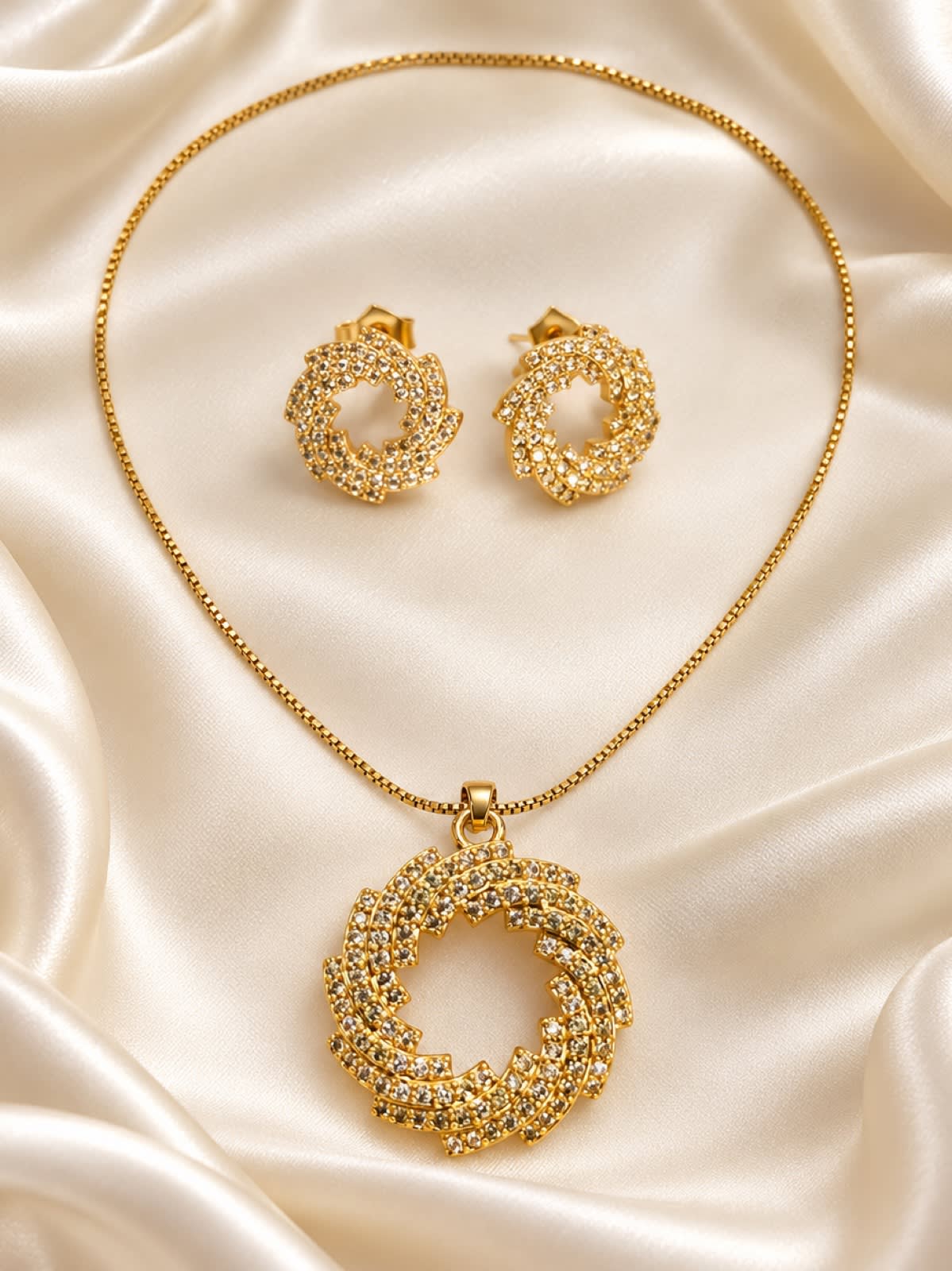 Twisted Infinity Gold Jewelry Set