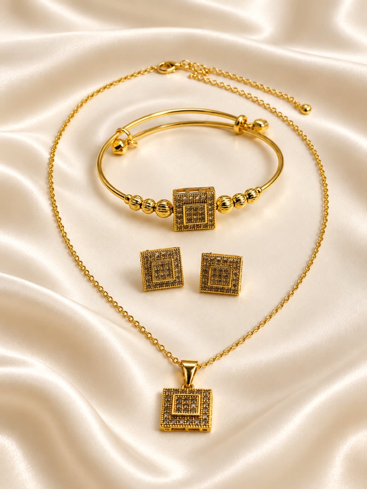 Golden Square Motif Jewelry Set