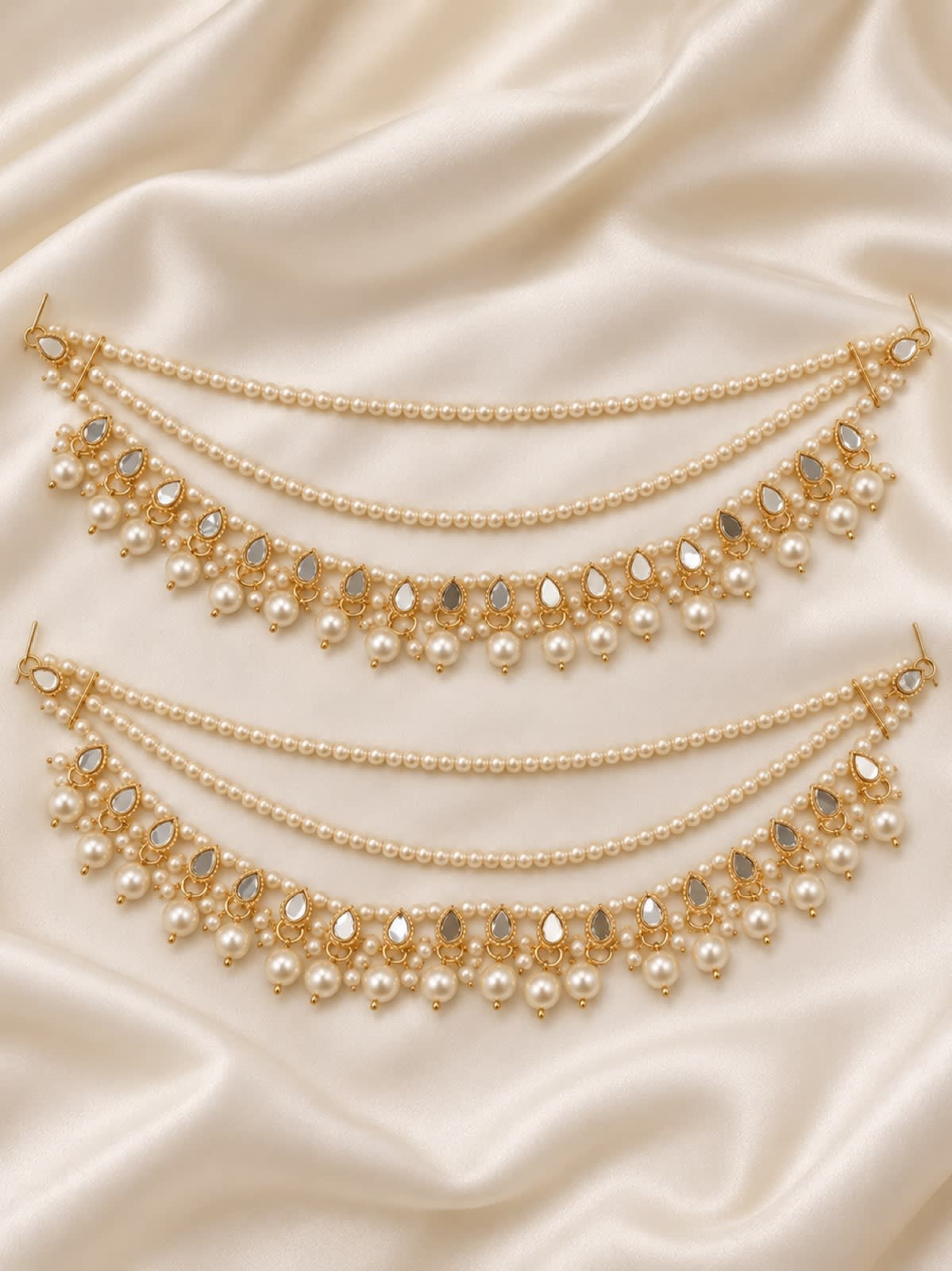 Royal Pearl & Mirror Work Earring Sahara