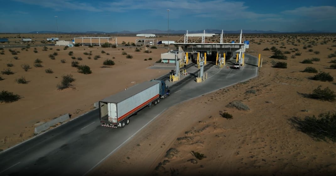 semi truck crossing the border 