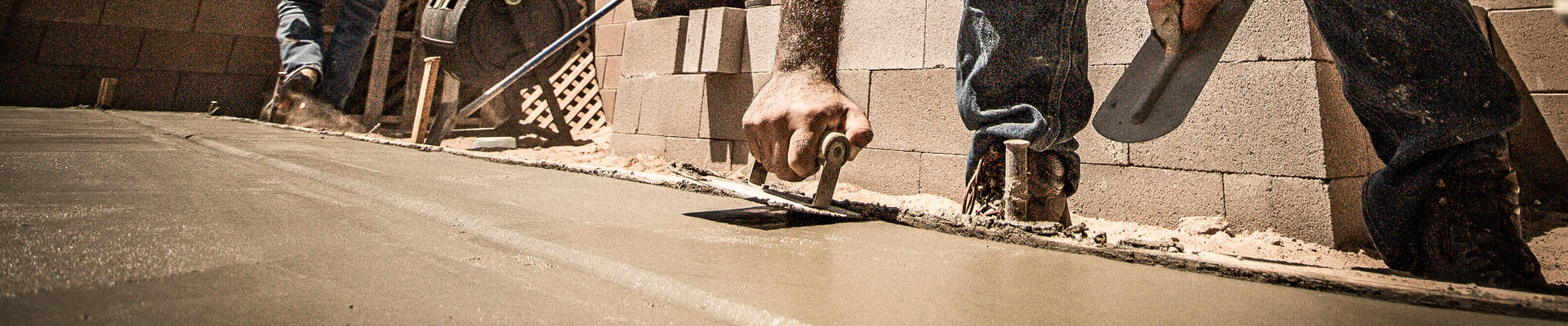 Freshly poured concrete driveway and patio in Yuma AZ