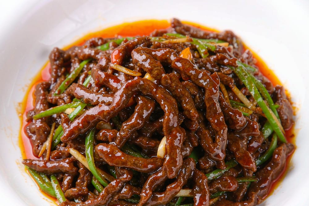 Carne Bovina com Pimentão Verde (青椒牛肉) – O Refogado de Wok Equilibrado