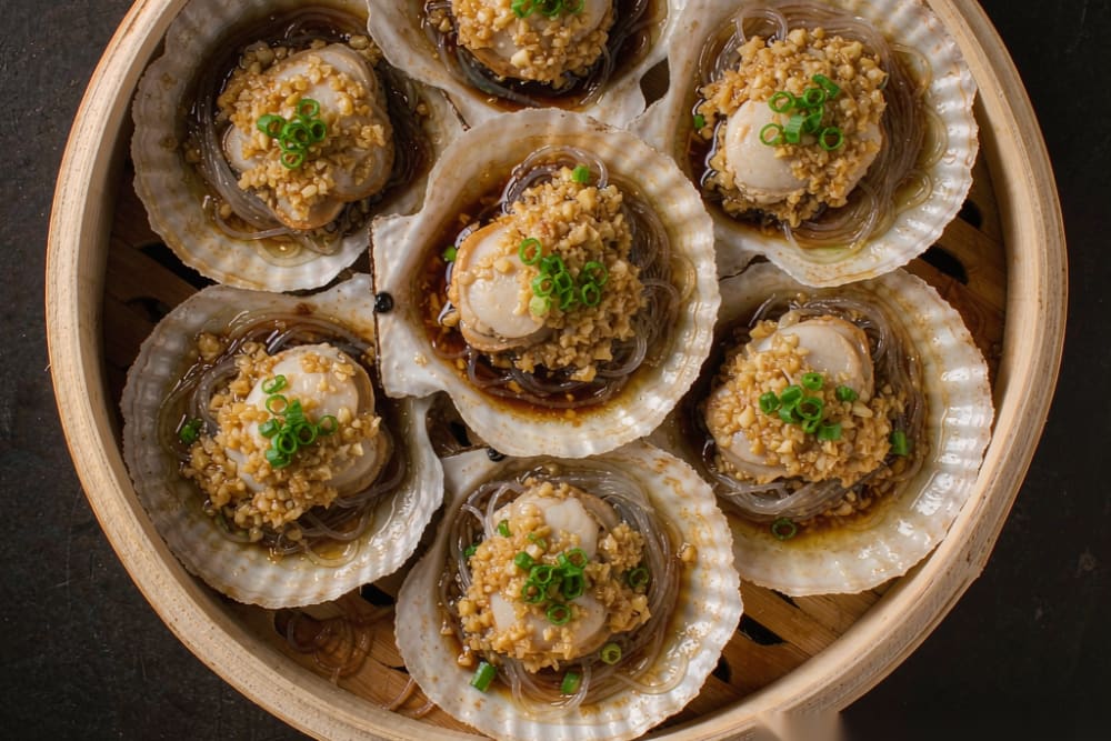 Vieiras no Vapor com Alho (蒜蓉粉丝蒸扇贝) – Dim Sum em Casa