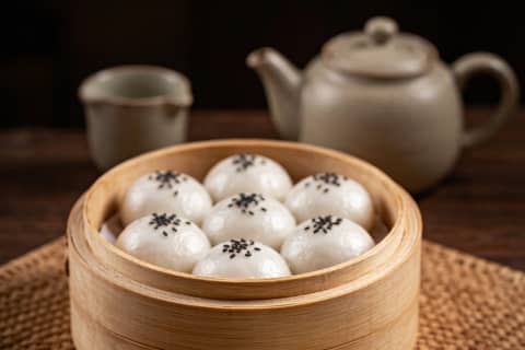 Bolinho de Arroz (米粉团) – Petisco Macio de Lanches