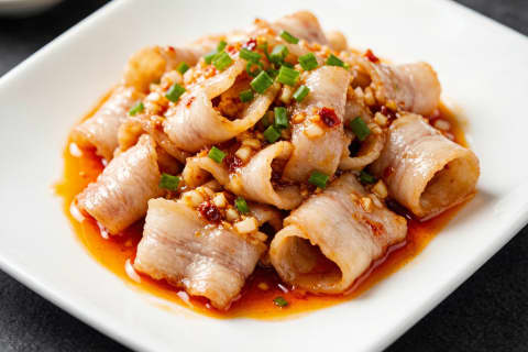Porco com Molho de Alho (蒜泥白肉) – Fatias Frias de Sichuan
