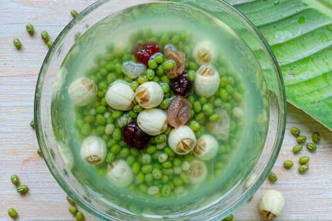 Sopa Doce de Feijão Mungo (绿豆汤)